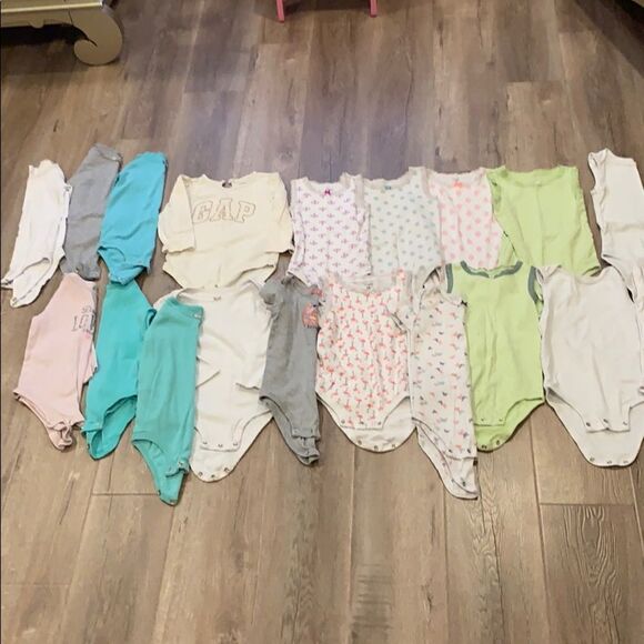 🎉Last deal🎉Baby ones bundle💗11 - Picture 1 of 5